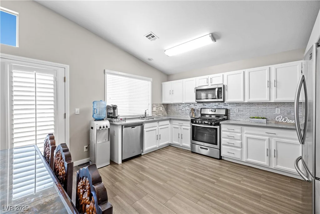1922 Pyle, Las Vegas, NV 89183