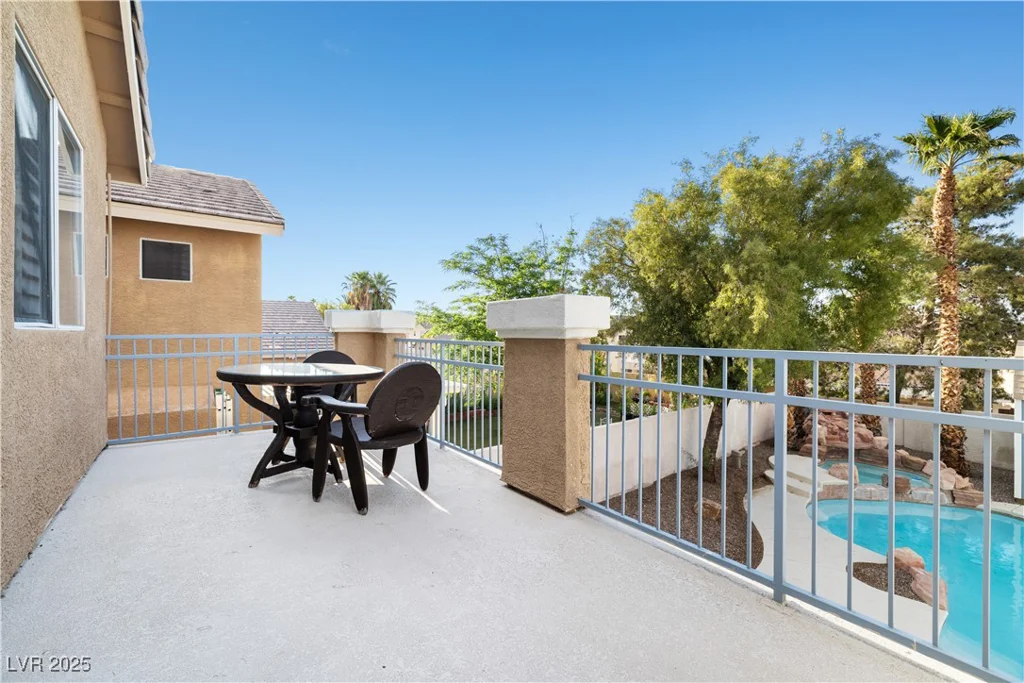 1922 Pyle, Las Vegas, NV 89183