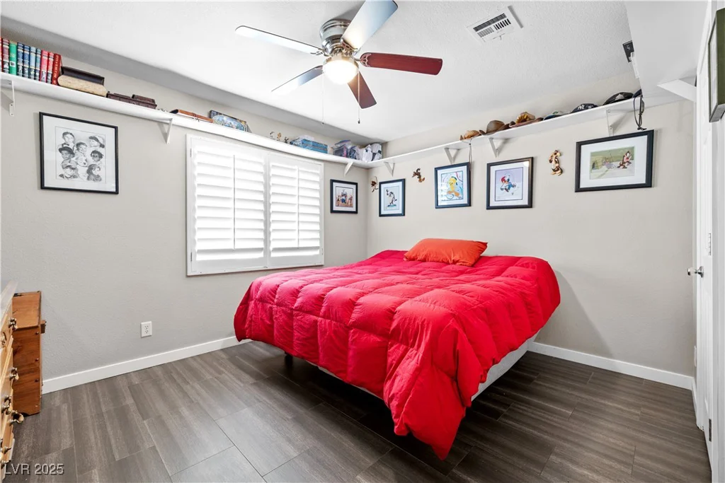 1922 Pyle, Las Vegas, NV 89183