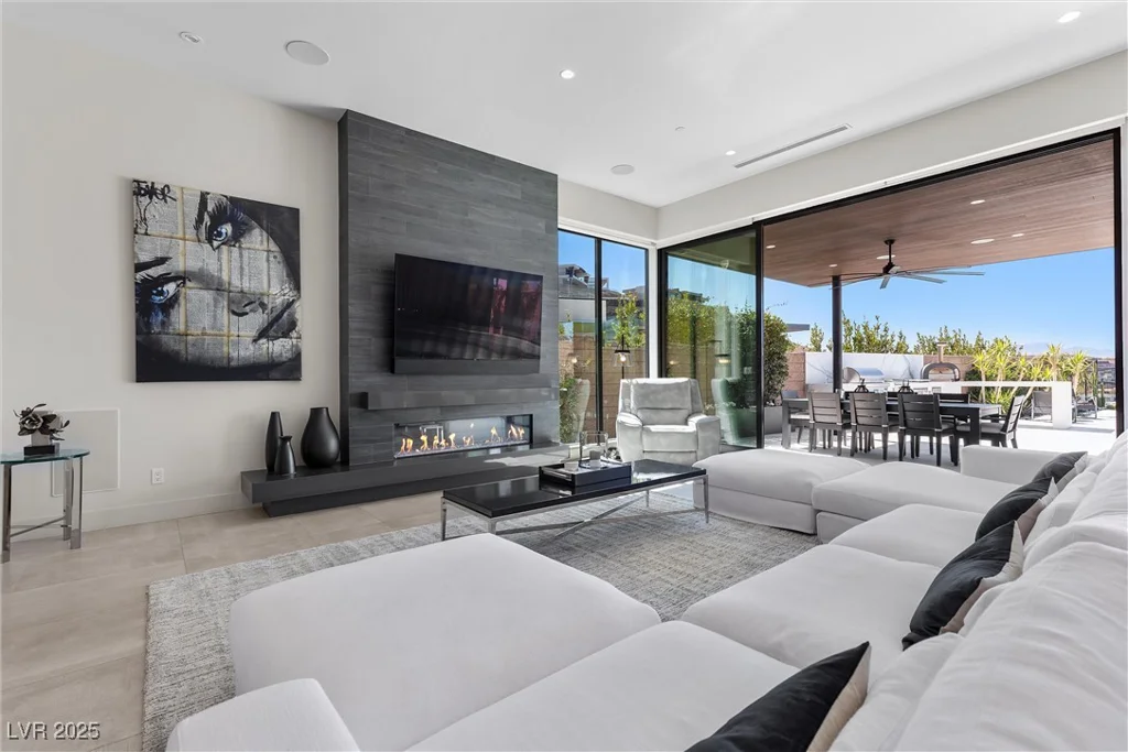 535 Serenity Point, Henderson, NV 89012