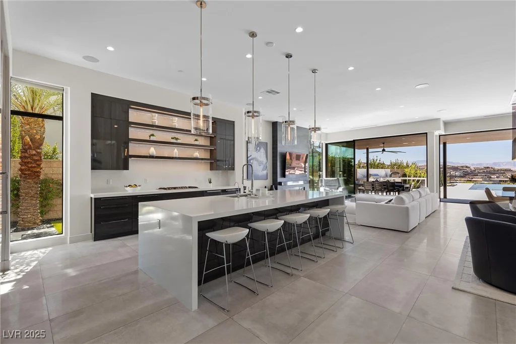 535 Serenity Point, Henderson, NV 89012