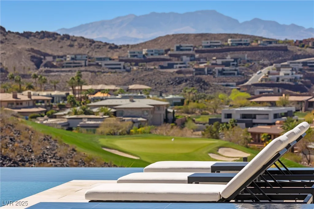535 Serenity Point, Henderson, NV 89012