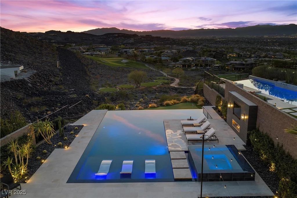 535 Serenity Point, Henderson, NV 89012