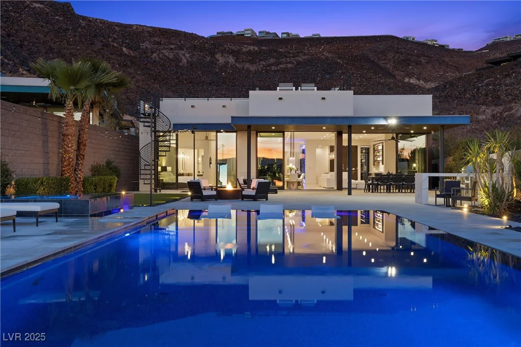 535 Serenity Point, Henderson, NV 89012