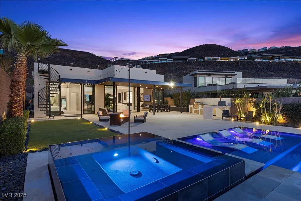 535 Serenity Point, Henderson, NV 89012