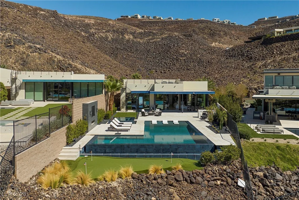 535 Serenity Point, Henderson, NV 89012