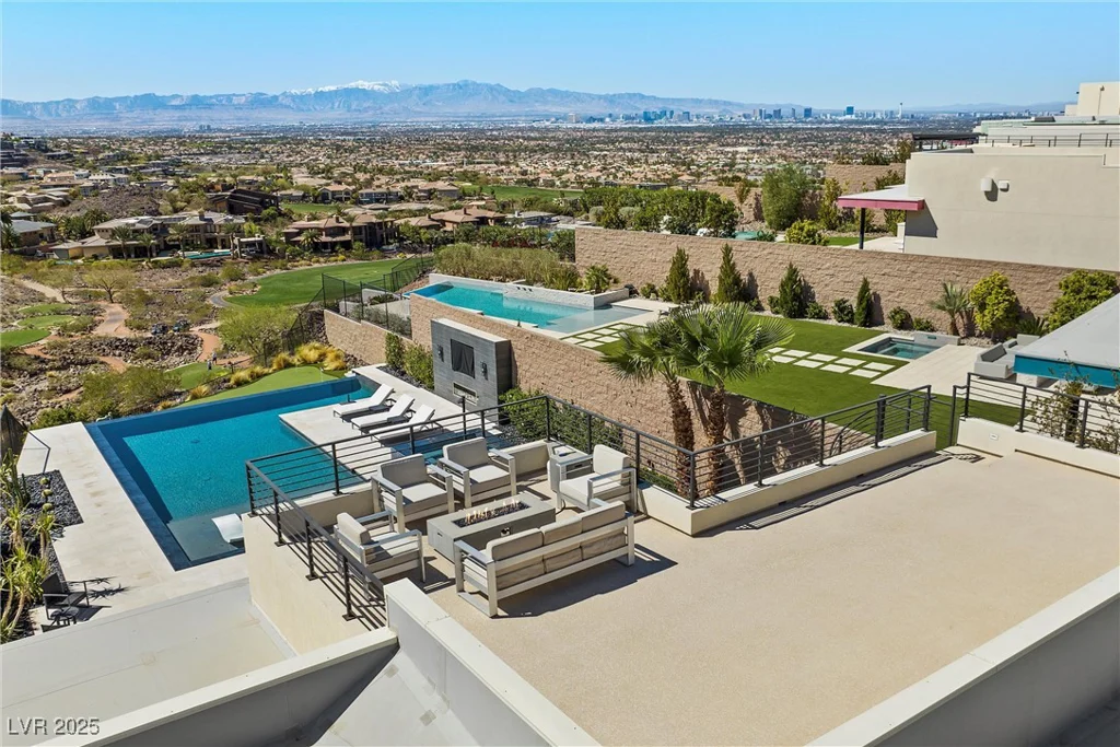 535 Serenity Point, Henderson, NV 89012