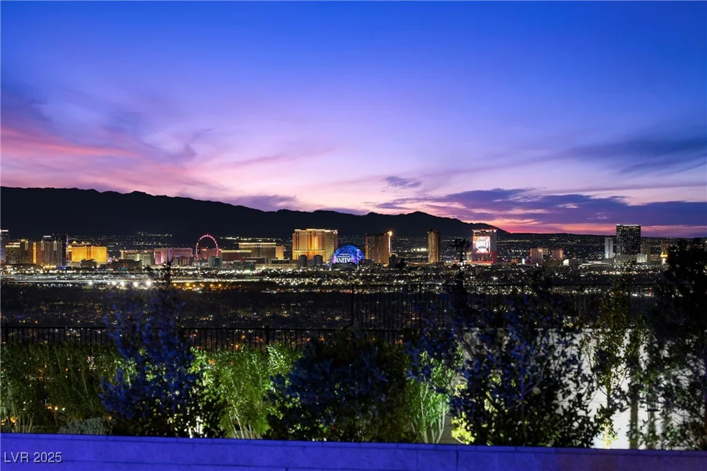 535 Serenity Point, Henderson, NV 89012