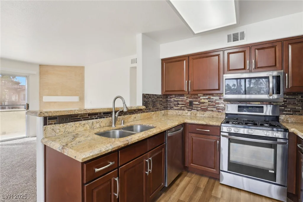 3225 Casey, Las Vegas, NV 89120