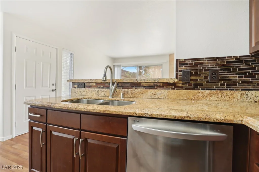 3225 Casey, Las Vegas, NV 89120