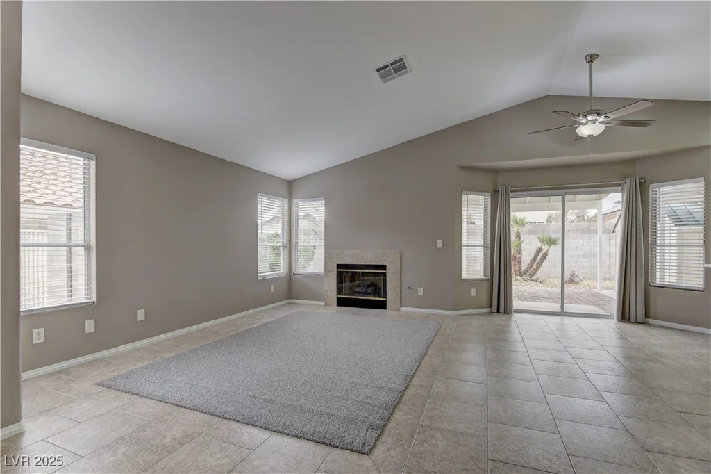 8121 Heavenly Star, Las Vegas, NV 89128