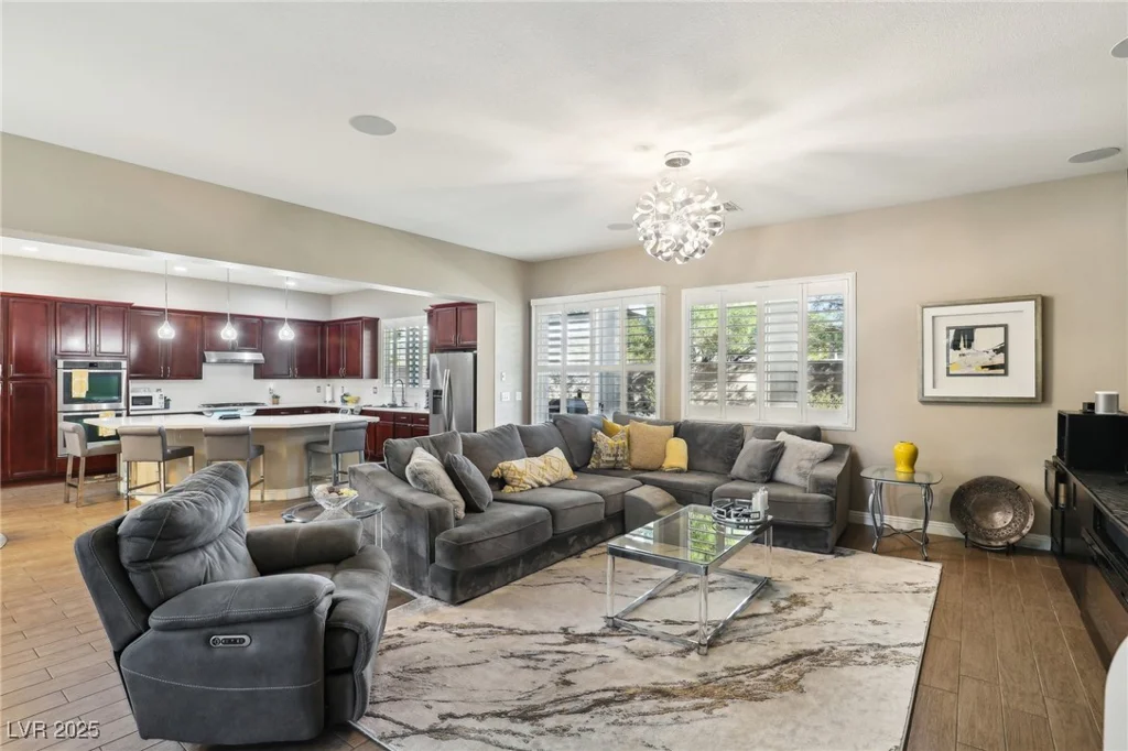 8716 Purple Wisteria, Las Vegas, NV 89131