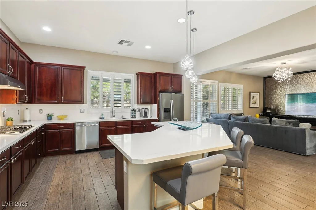 8716 Purple Wisteria, Las Vegas, NV 89131