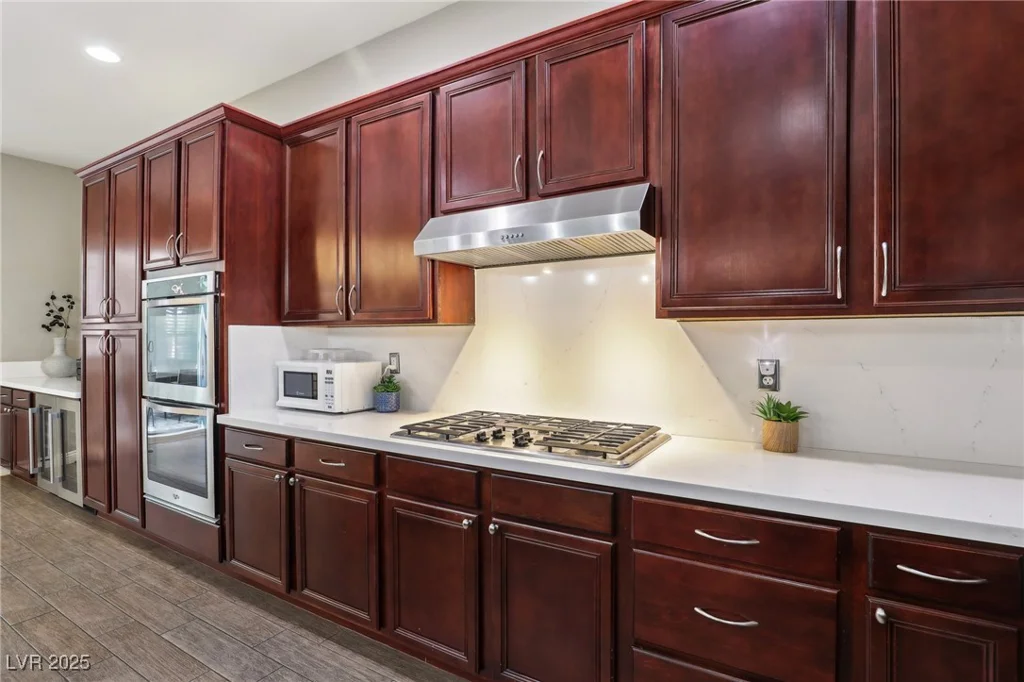 8716 Purple Wisteria, Las Vegas, NV 89131