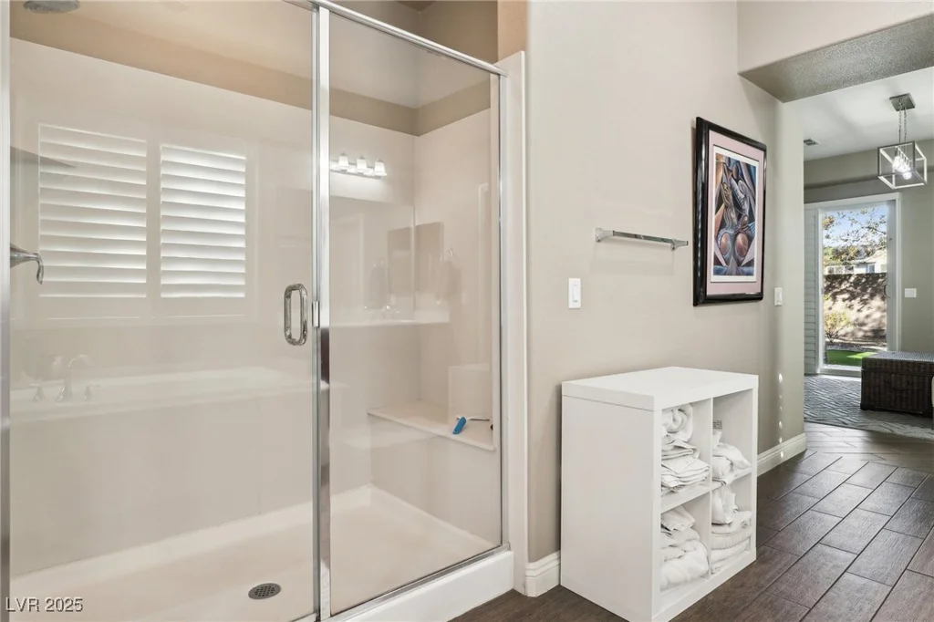 8716 Purple Wisteria, Las Vegas, NV 89131