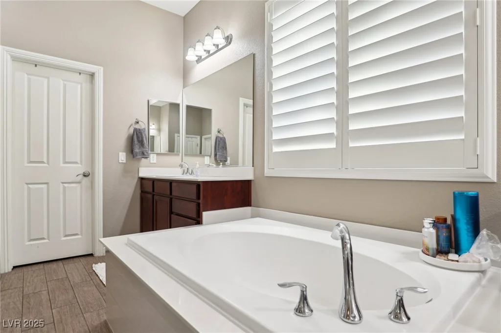 8716 Purple Wisteria, Las Vegas, NV 89131