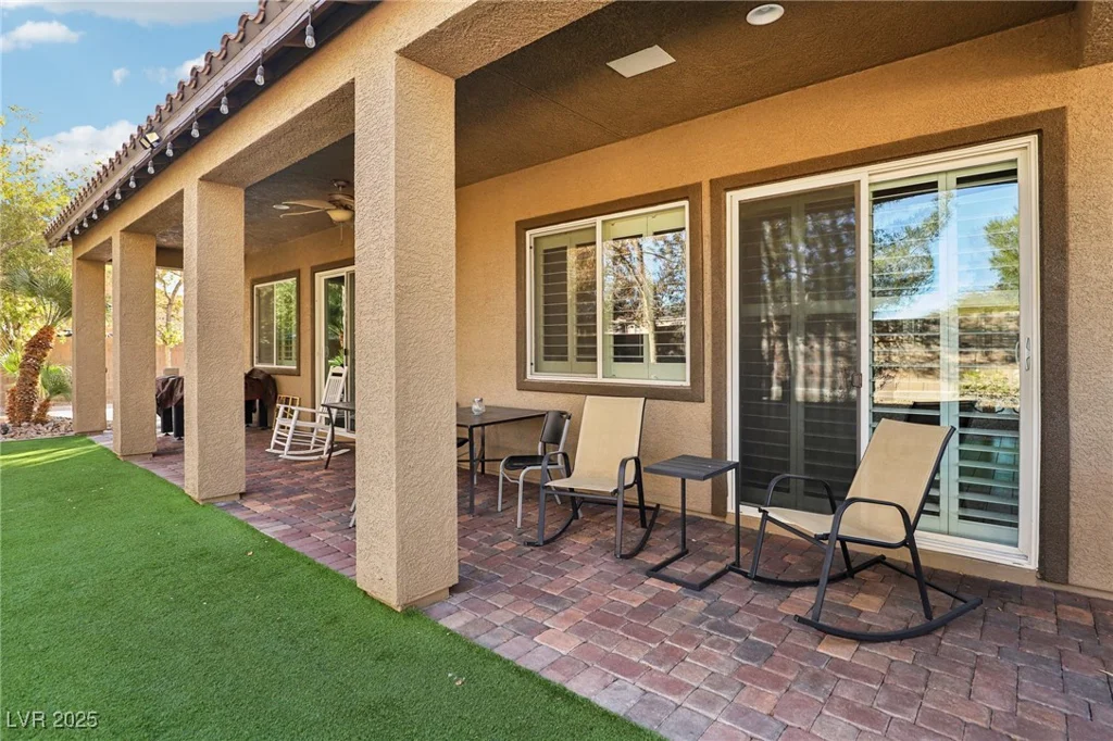 8716 Purple Wisteria, Las Vegas, NV 89131