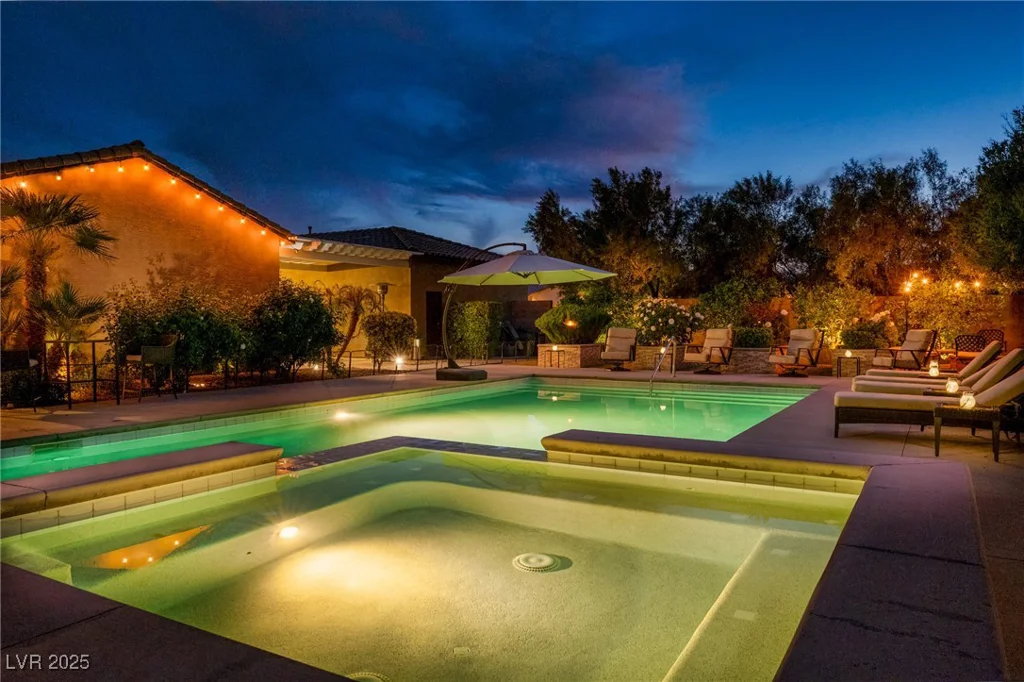 8716 Purple Wisteria, Las Vegas, NV 89131