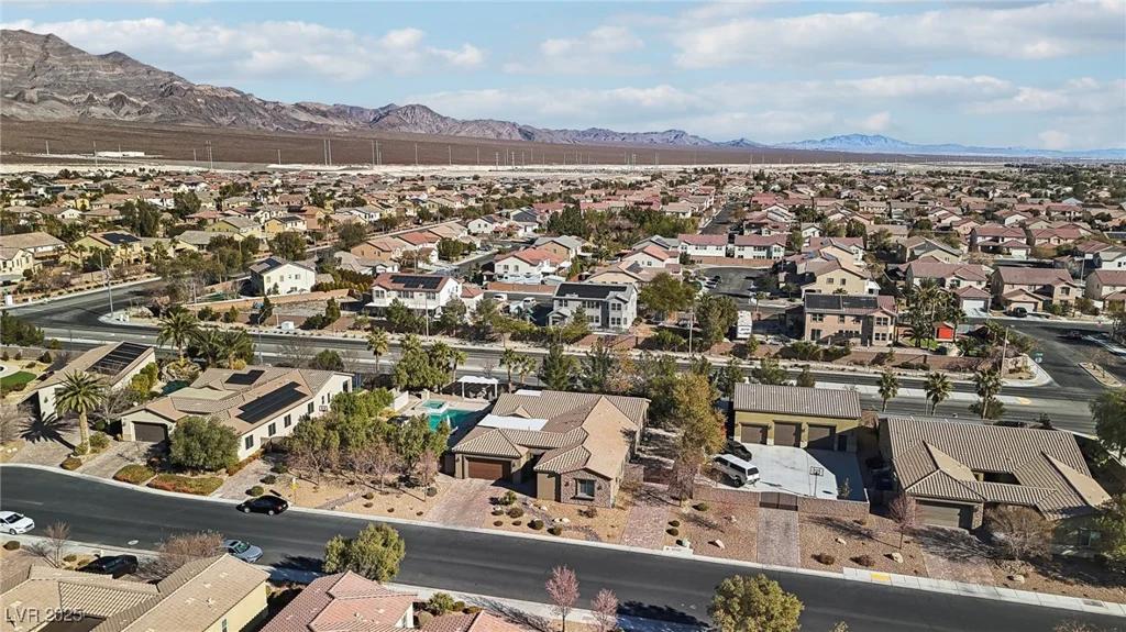 8716 Purple Wisteria, Las Vegas, NV 89131