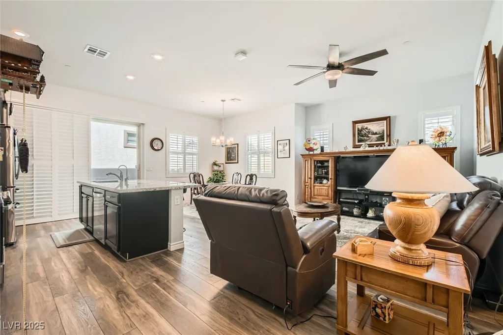 216 Bellini Peak, Henderson, NV 89011