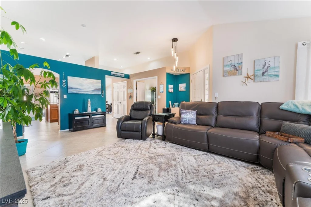 5712 Solimar, Las Vegas, NV 89130
