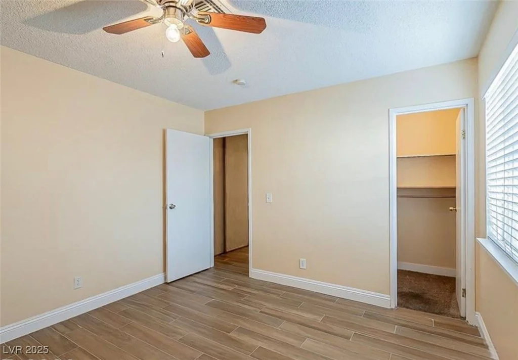 3940 Voxna, Las Vegas, NV 89119
