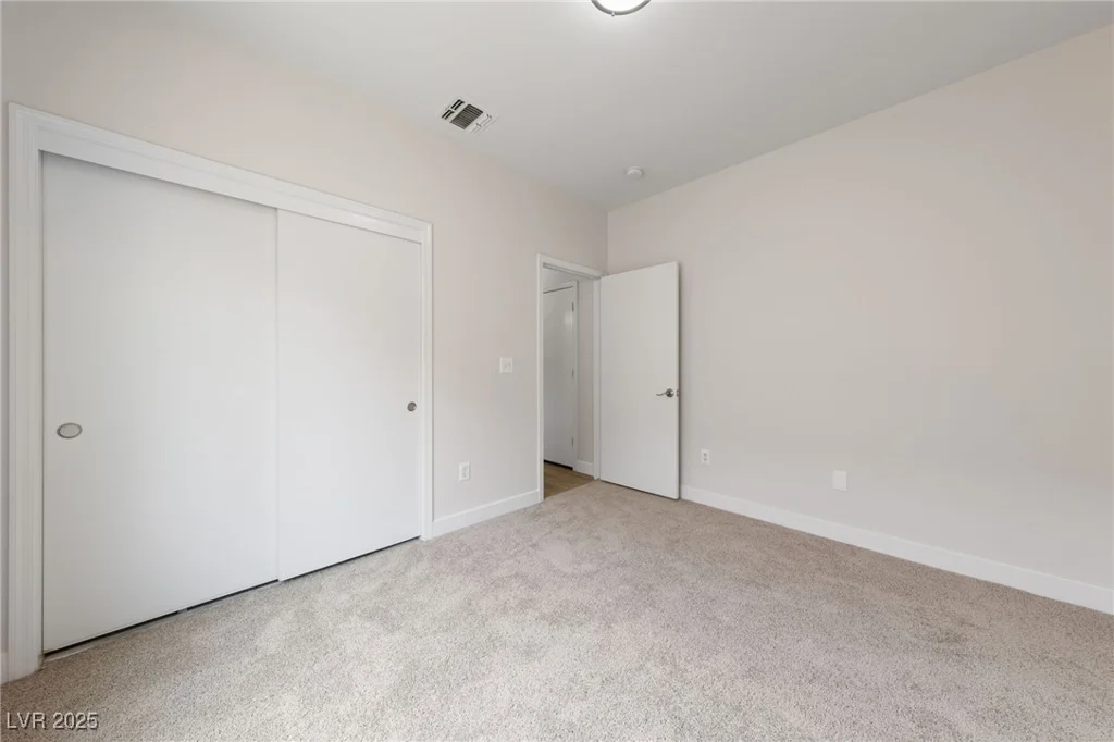 2827 Sapphire Desert, Henderson, NV 89052