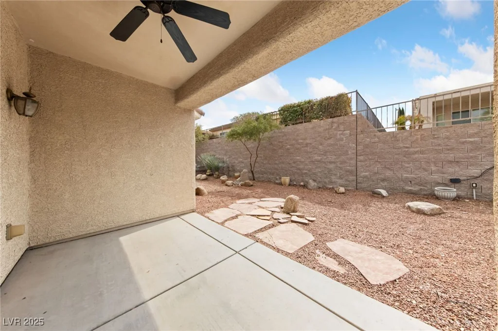 2827 Sapphire Desert, Henderson, NV 89052