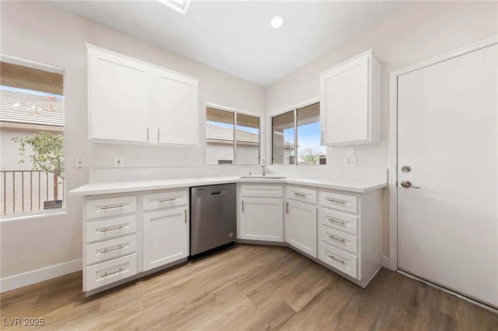 2827 Sapphire Desert, Henderson, NV 89052