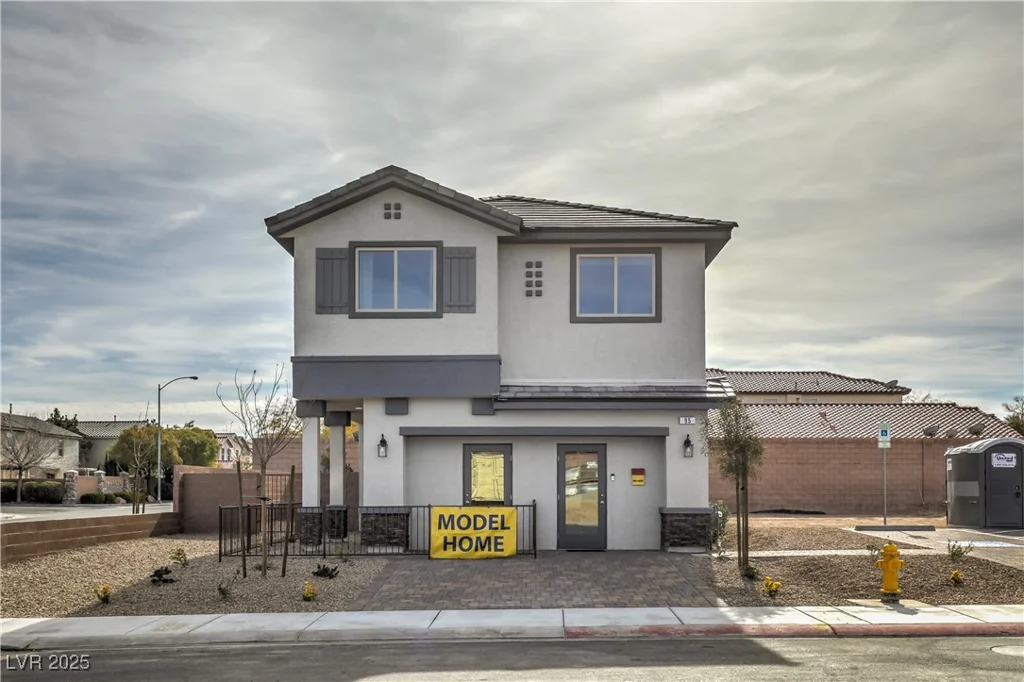 8929 Pebble Sand, Las Vegas, NV 89178