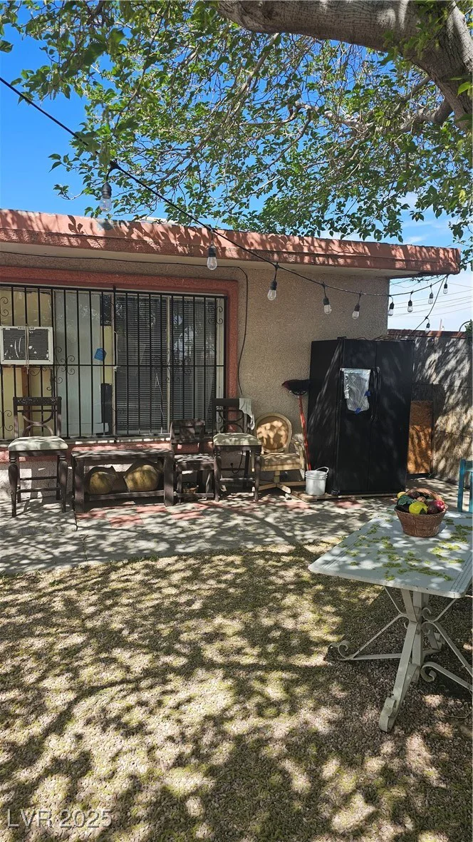 2120 Glider, North Las Vegas, NV 89030