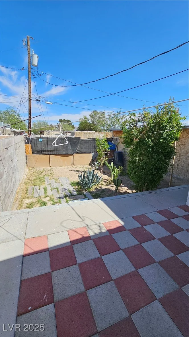 2120 Glider, North Las Vegas, NV 89030