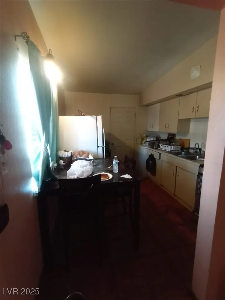 2120 Glider, North Las Vegas, NV 89030