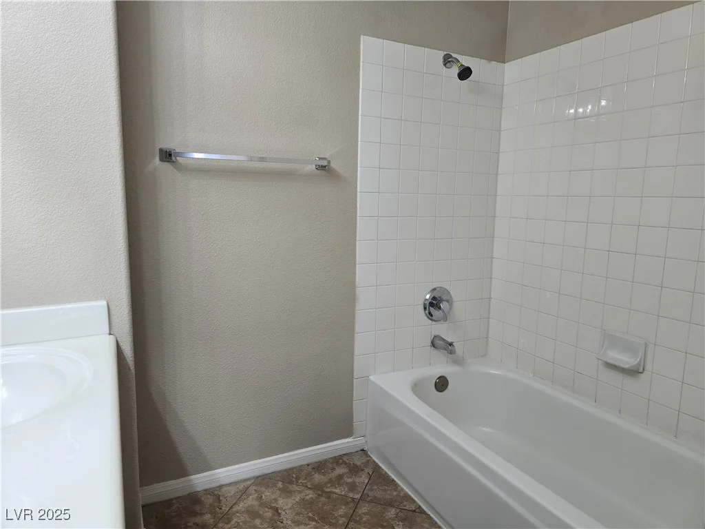 8313 Mountain Heather, Las Vegas, NV 89149