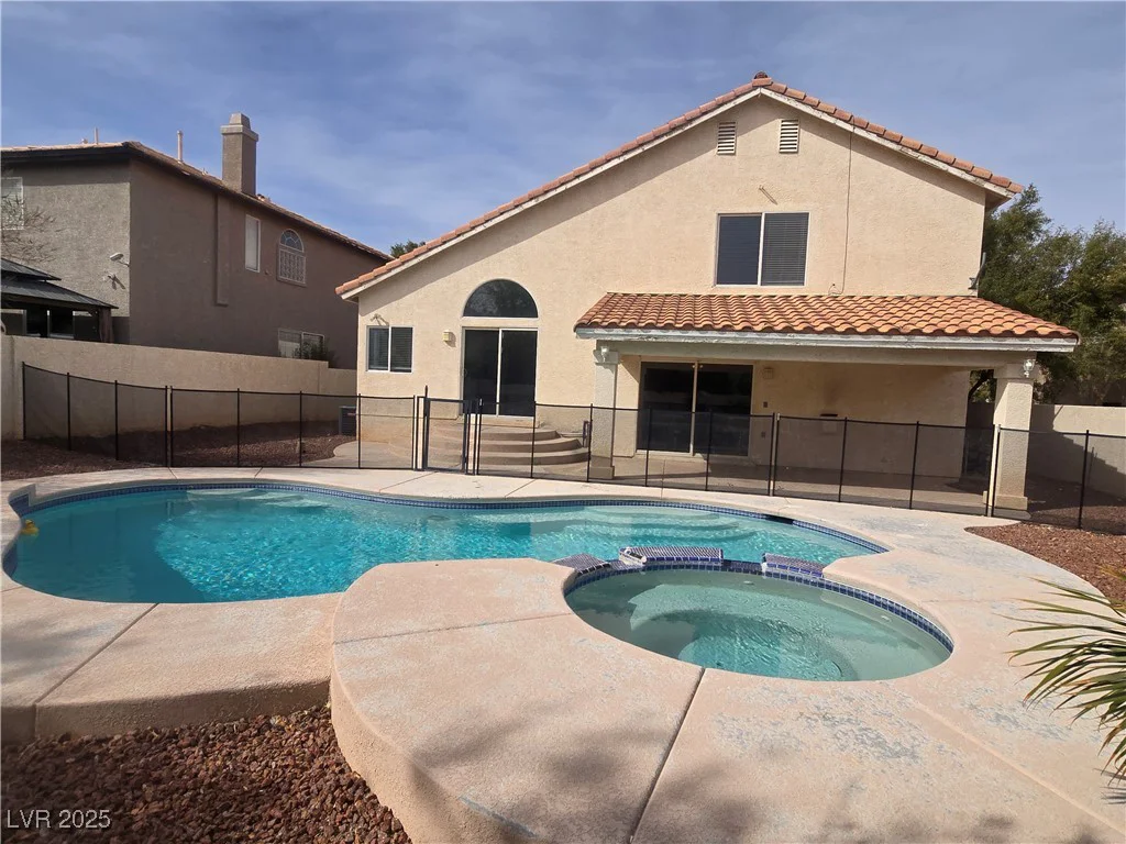8313 Mountain Heather, Las Vegas, NV 89149