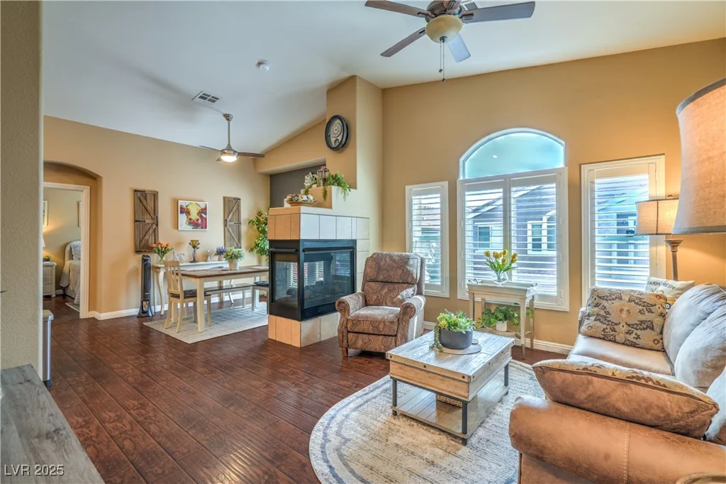 8688 Tom Noon, Las Vegas, NV 89178