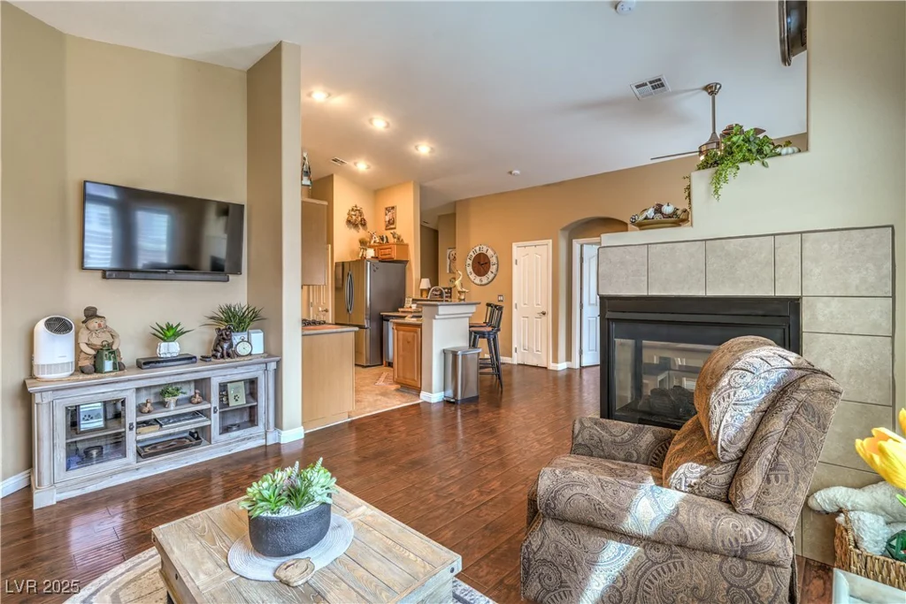 8688 Tom Noon, Las Vegas, NV 89178