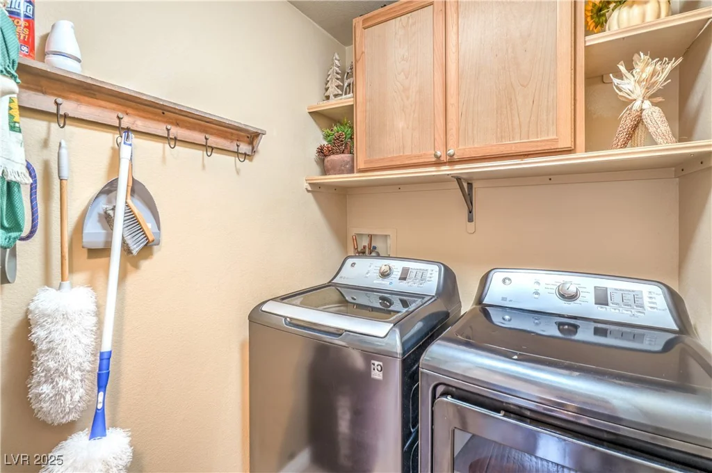 8688 Tom Noon, Las Vegas, NV 89178