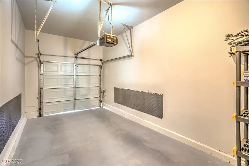 8688 Tom Noon, Las Vegas, NV 89178