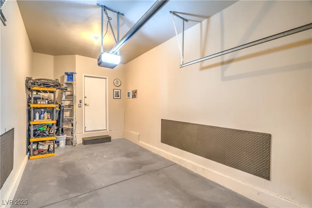 8688 Tom Noon, Las Vegas, NV 89178