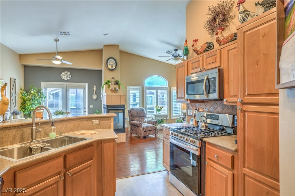 8688 Tom Noon, Las Vegas, NV 89178