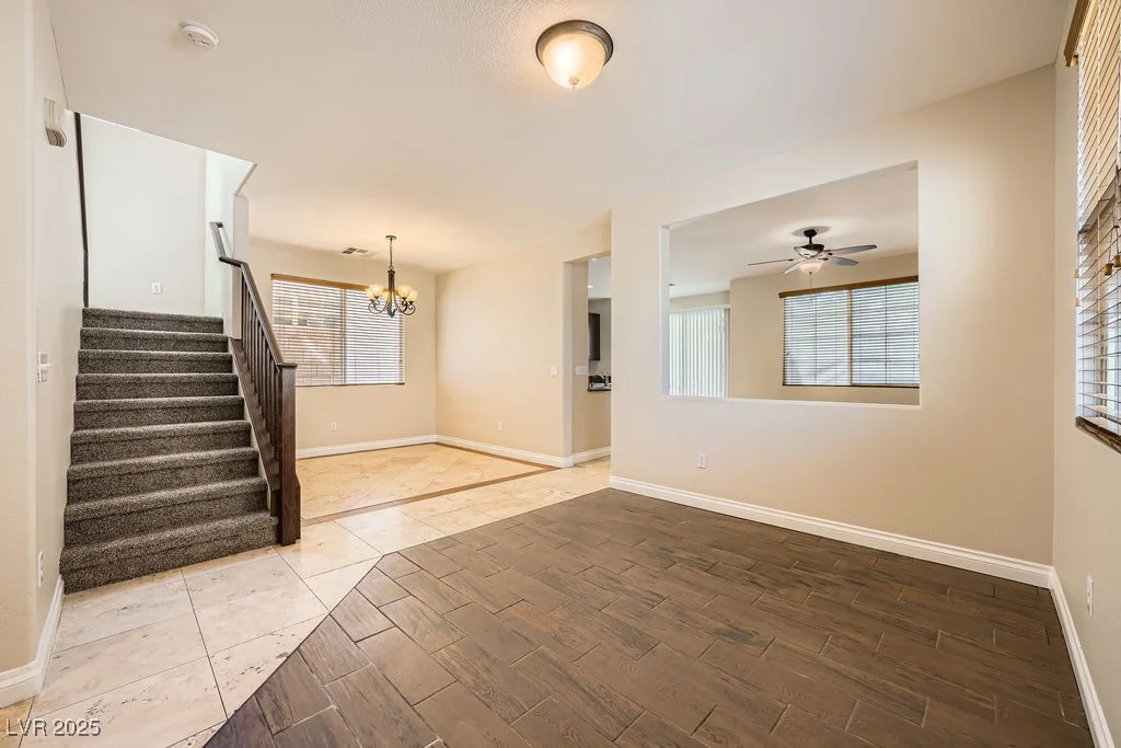 9083 Mount Wilson, Las Vegas, NV 89113