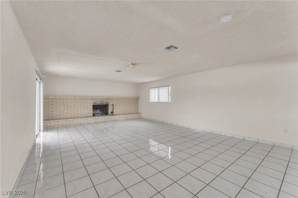 2130 Maule, Las Vegas, NV 89119