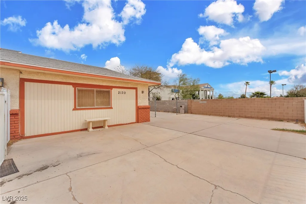2130 Maule, Las Vegas, NV 89119