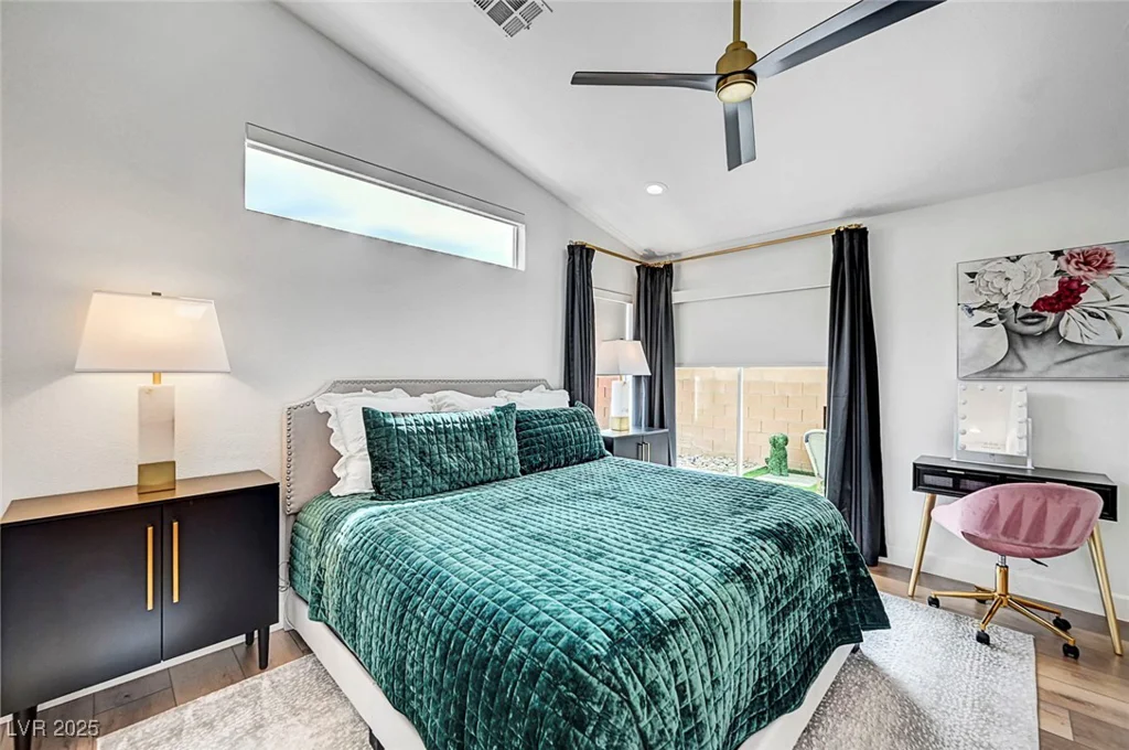 228 McHenry, Las Vegas, NV 89144