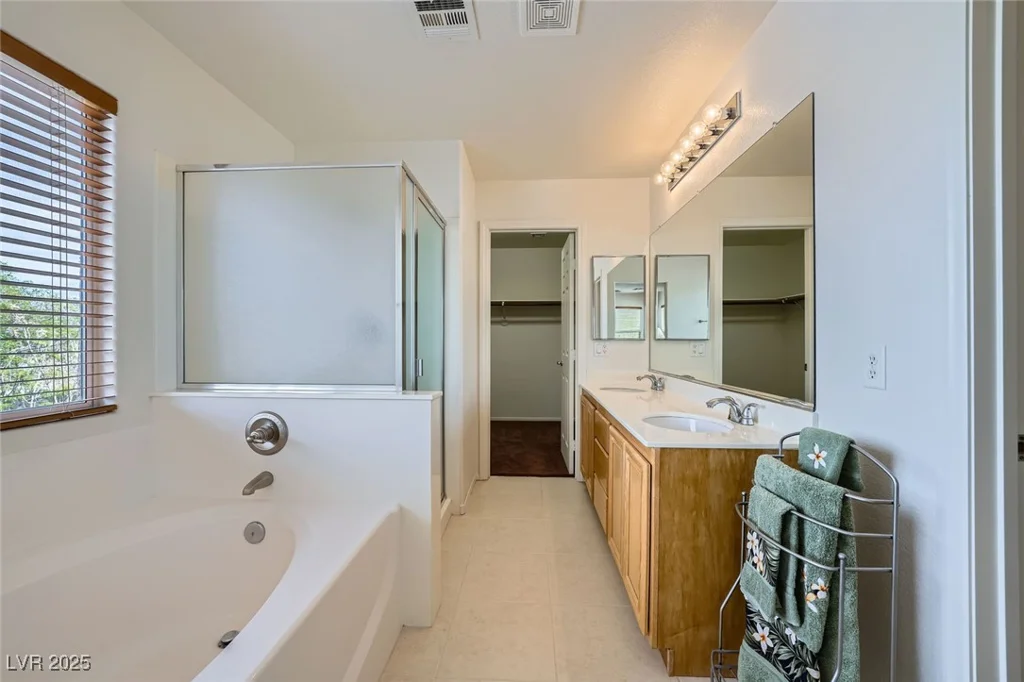 10808 Wallflower, Las Vegas, NV 89135