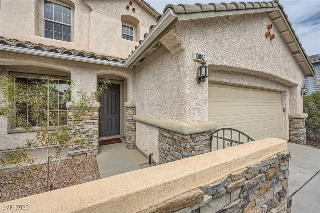 10808 Wallflower, Las Vegas, NV 89135