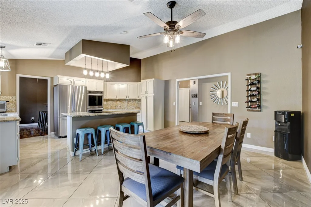 3110 Palmdesert, Las Vegas, NV 89120