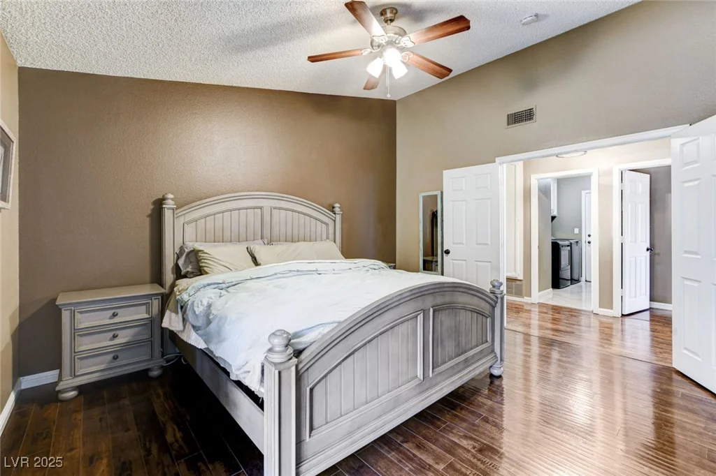 3110 Palmdesert, Las Vegas, NV 89120