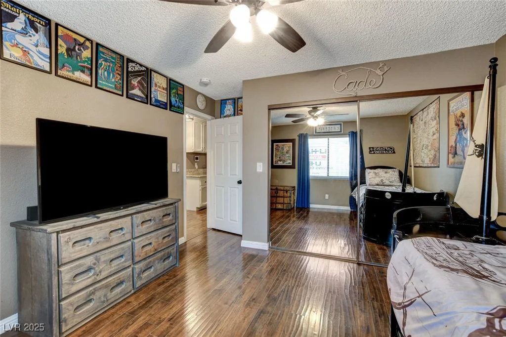 3110 Palmdesert, Las Vegas, NV 89120